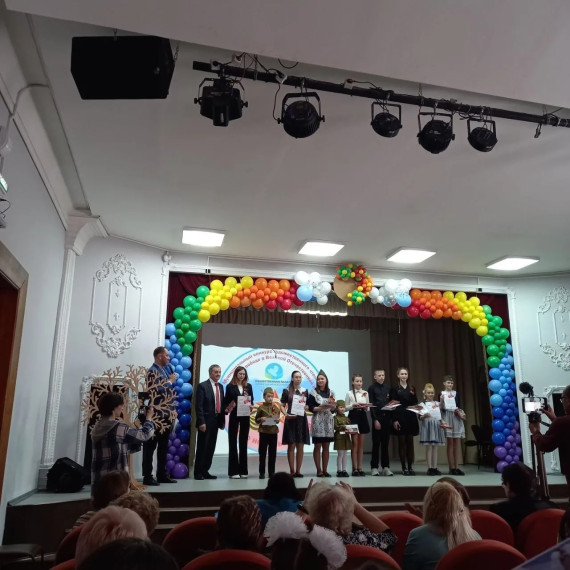 конкурс чтецов "Ничто не забыто".
